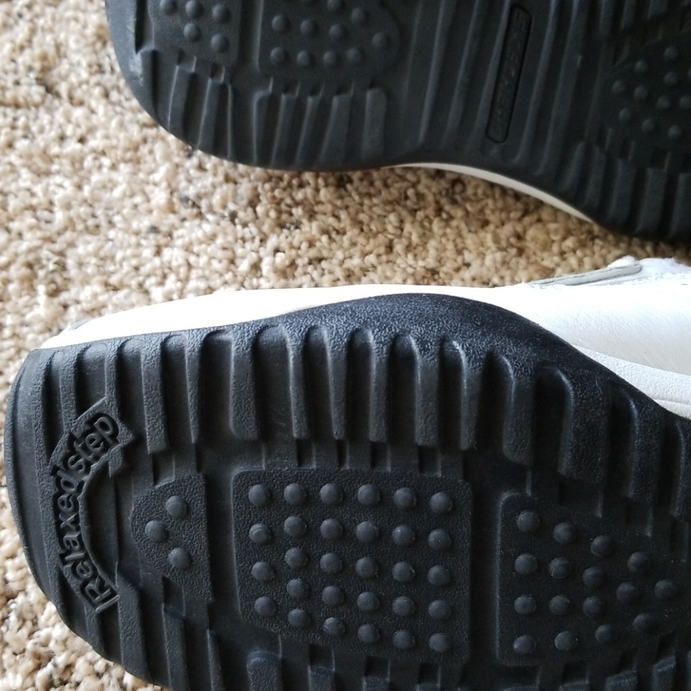Skechers Relaxed Step - Picture 5 of 7